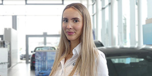 Annabel Riether- Auszubildende Automobilkauffrau Annabel Riether- Auszubildende Automobilkauffrau