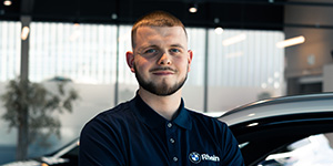 Ben Bach - Serviceassistent