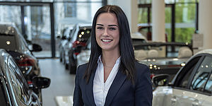 Emily Raatz - Assistentin der Geschäftsleitung- Serviceassistentin -Standort Bayreuth Emily Raatz - Assistentin der Geschäftsleitung- Serviceassistentin -Standort Bayreuth