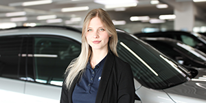 Janine Hacker Rhein Rent