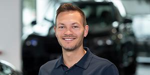 Julian Cavalcanti Kußmaul Auszubildender 2. Lehrjahr Julian Cavalcanti Kußmaul Auszubildender 2. Lehrjahr
