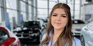 Leonie Dietz Auszubildende im Service Leonie Dietz Auszubildende im Service