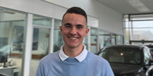 Marlon Schätzle Automobilkaufmann in Ausbildung Marlon Schätzle Automobilkaufmann in Ausbildung