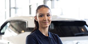 Soraya Hayduk - Automobilkauffrau in Ausbildung Soraya Hayduk - Automobilkauffrau in Ausbildung